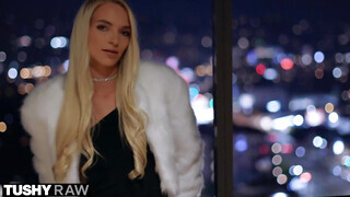 TUSHYRAW - Lana Sharapova a szőrös suncis világos szőke csajszi