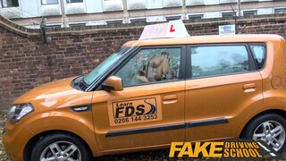 Fake Driving School - bögyös fitness nőci durván kúr