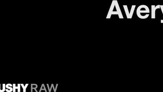 Avery Jane a bájos néger tini - TUSHYRAW