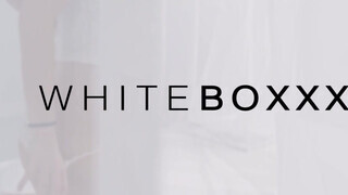 WhiteBoxxx - Sarah Kay megrakva és tisztességesen kinyalva
