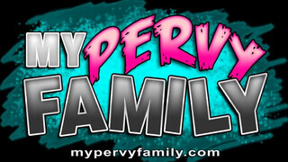 Ariella Ferrera kívánja a gigászi falloszt - MyPervyFamily