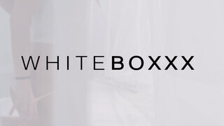 WhiteBoxxx - Ginebra Bellucci popó lyukba baszva